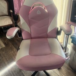 Gaming pink chair