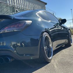 2012 Hyundai Genesis Coupe