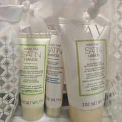 Mary Kay Satin Hands (3 pc set)