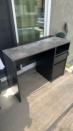 Target computer desk with drawers and computer chair combo