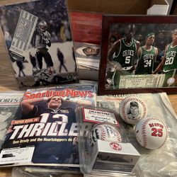 BEST OFFER. 🔥🔥.  SPORTS COLLECTION MEMORABILIA.  TOM BRADY. CELTICS. ECT.  SIGNED BASEBALLS. ORIGINAL TICKETS. CARDS.