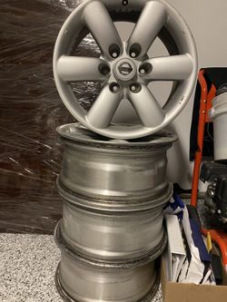 2010 Nissan Titan Wheels/Rims 