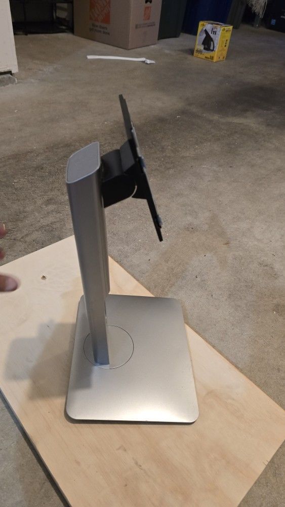 Dell Monitor Stand