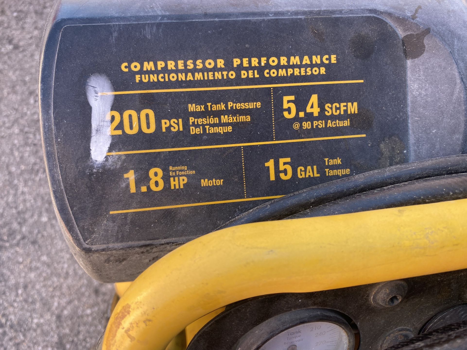 DEWALT Vertical Portable Compressor, 1.8 Hp 200 Psi