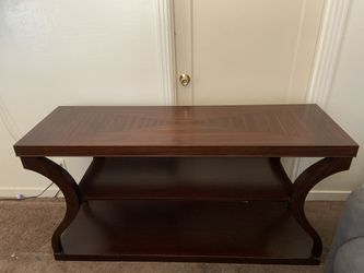 SOLID WOOD TABLE