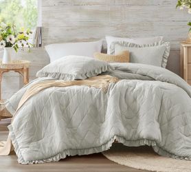 New Ruffle Edge Comforter Set - King/Cal King Gray, Farmhouse All-Season 3 PCS Bedding