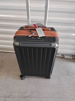 Luggex 21 Inches Hard Shell Spinner Carry-On Suitcase