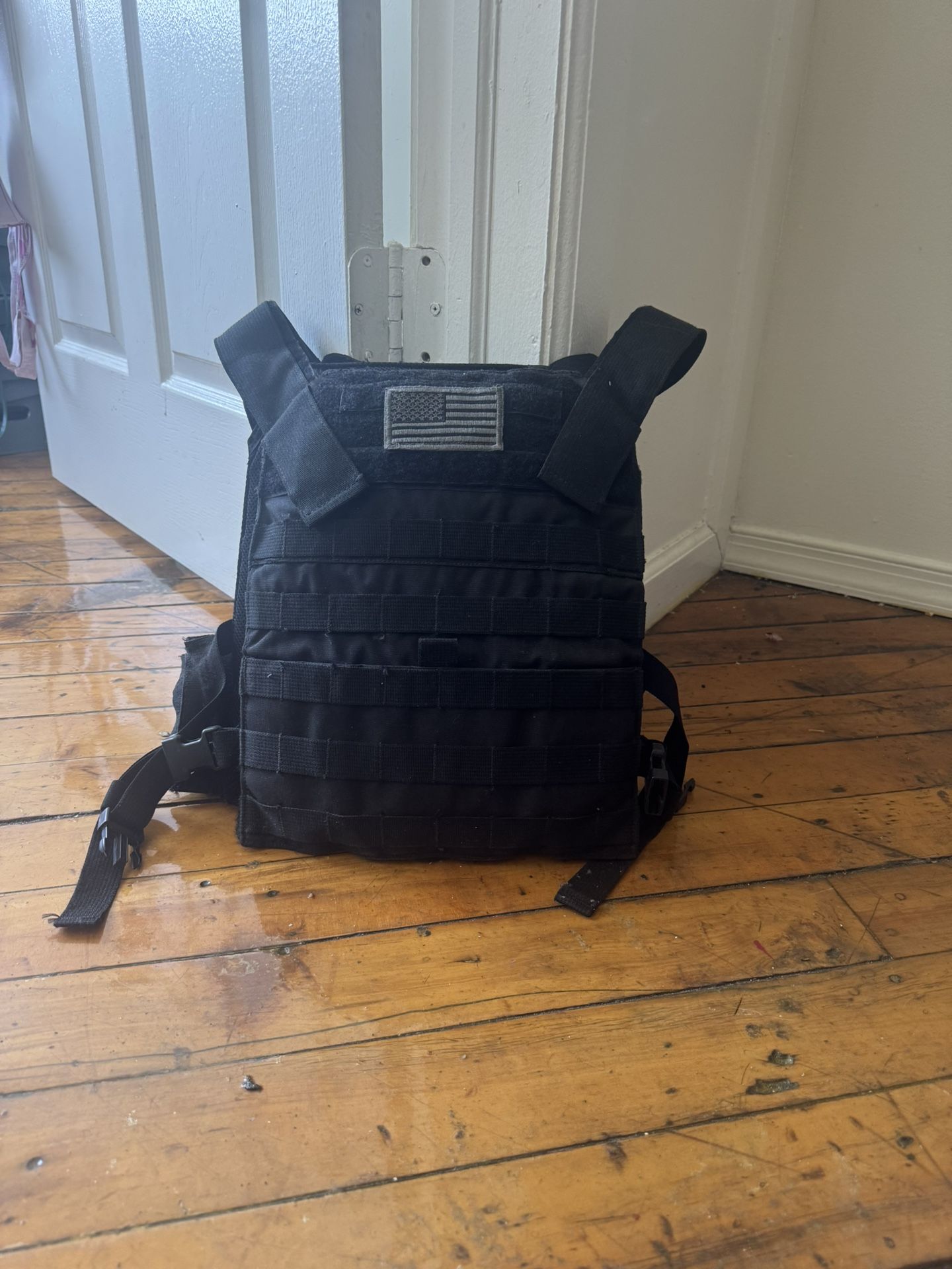 Vest With Plates And Extra Case