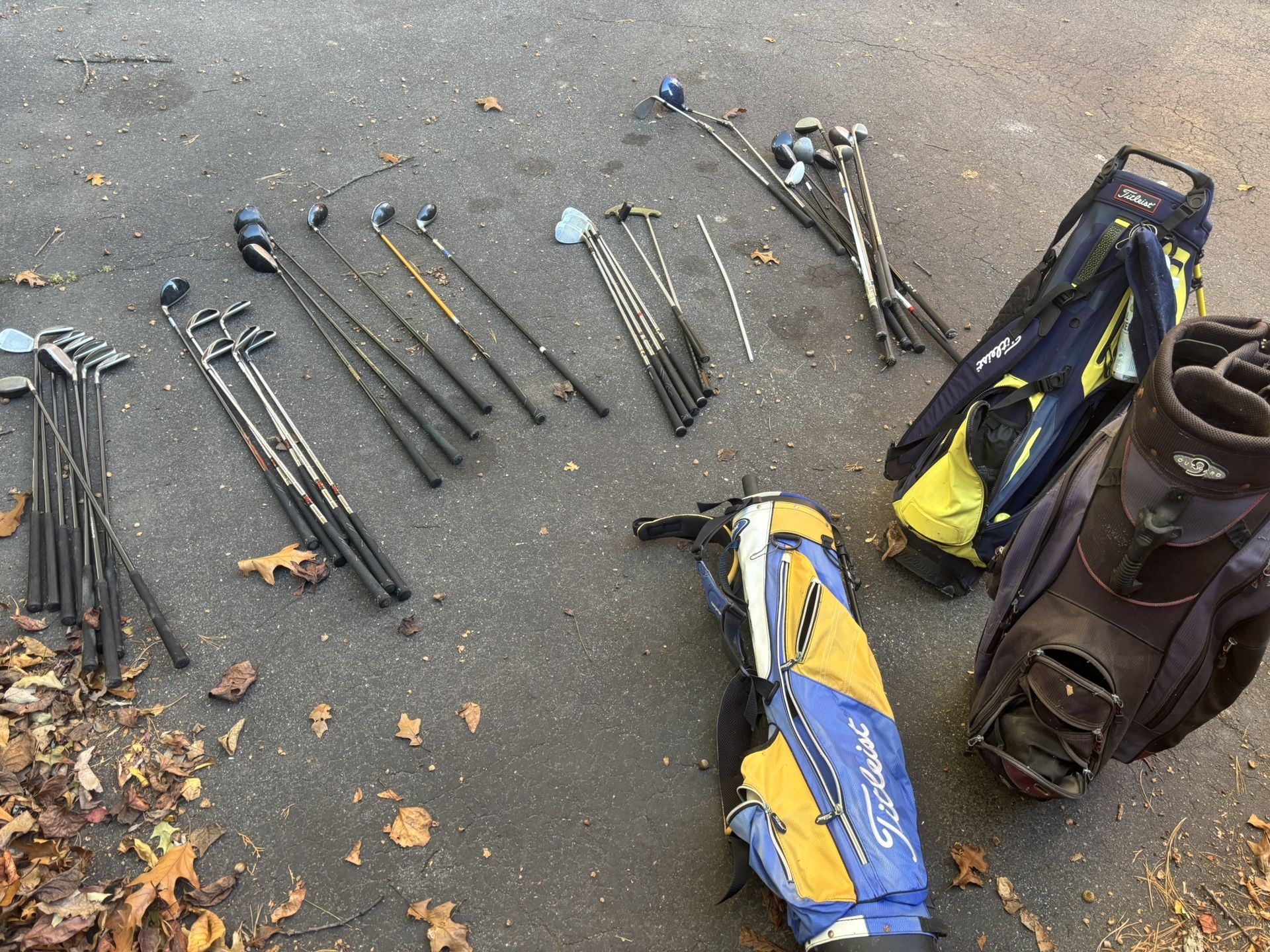 Left Handed Gold Clubs 