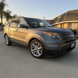 2014 Ford Explorer
