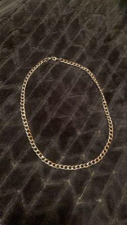 Silver chain necklace