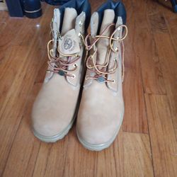 Womens Timberland Boots Size 10M