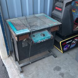 Millipede Atari Arcade Game Sit Down