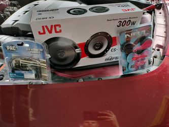 Car Radio And Speakers