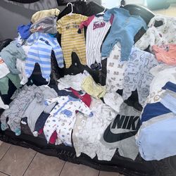 Ropita De Bebé Size 0/3 Y 3/6 Meses $1 Y $2 