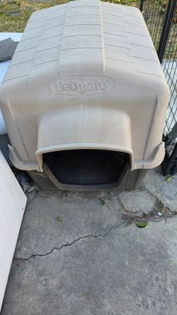 Dog house