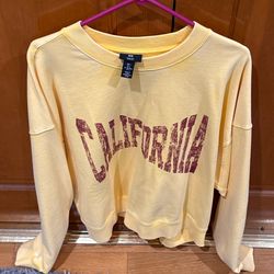 Yellow California crewneck sweatshirt size L