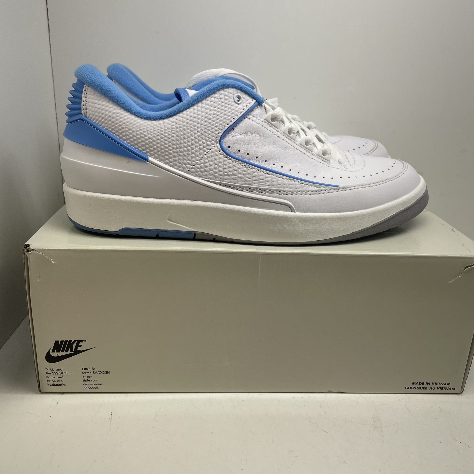 Jordan Retro 2 Low UNC Shoes 204465/12