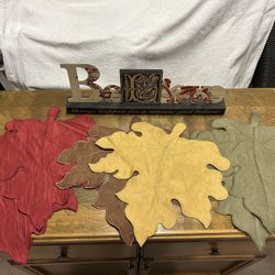 Home Decor & 6 Place Mats