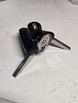 8 oz Butane Canister Adapter Stand