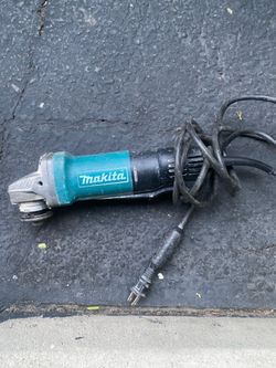 Makita grinder