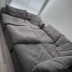 Dream Gray 6 Piece Modular Sectional with 3 Armless Chairs, 2 Corners, 1 Ottoman 