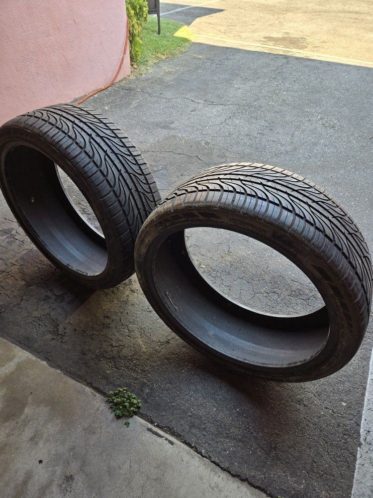 265/35zR22 