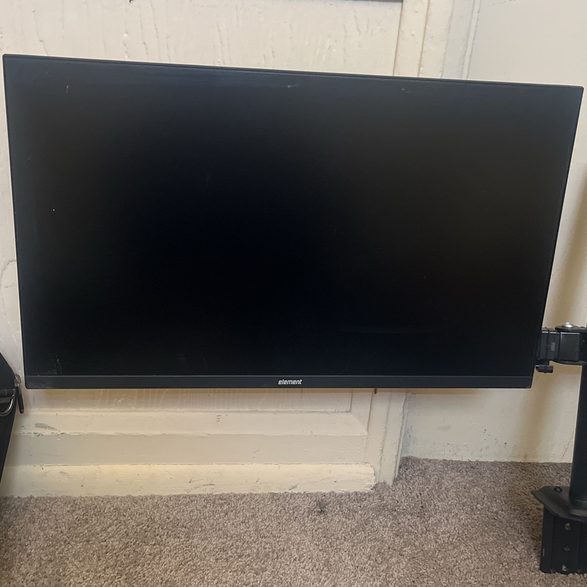 Dual Screen Set Up 27’’