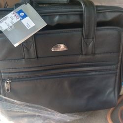 BNwT Samsonite Luggage