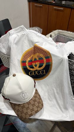 Shirt and cap women