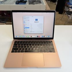 MacBook Air 13inch Rosegold 8GB Ram /128ssd excellent condition