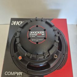 KICKER ( 1 ) 10 INCH DUAL 4 OHM VOICE COIL CAR SUBWOOFER 700 WATTS