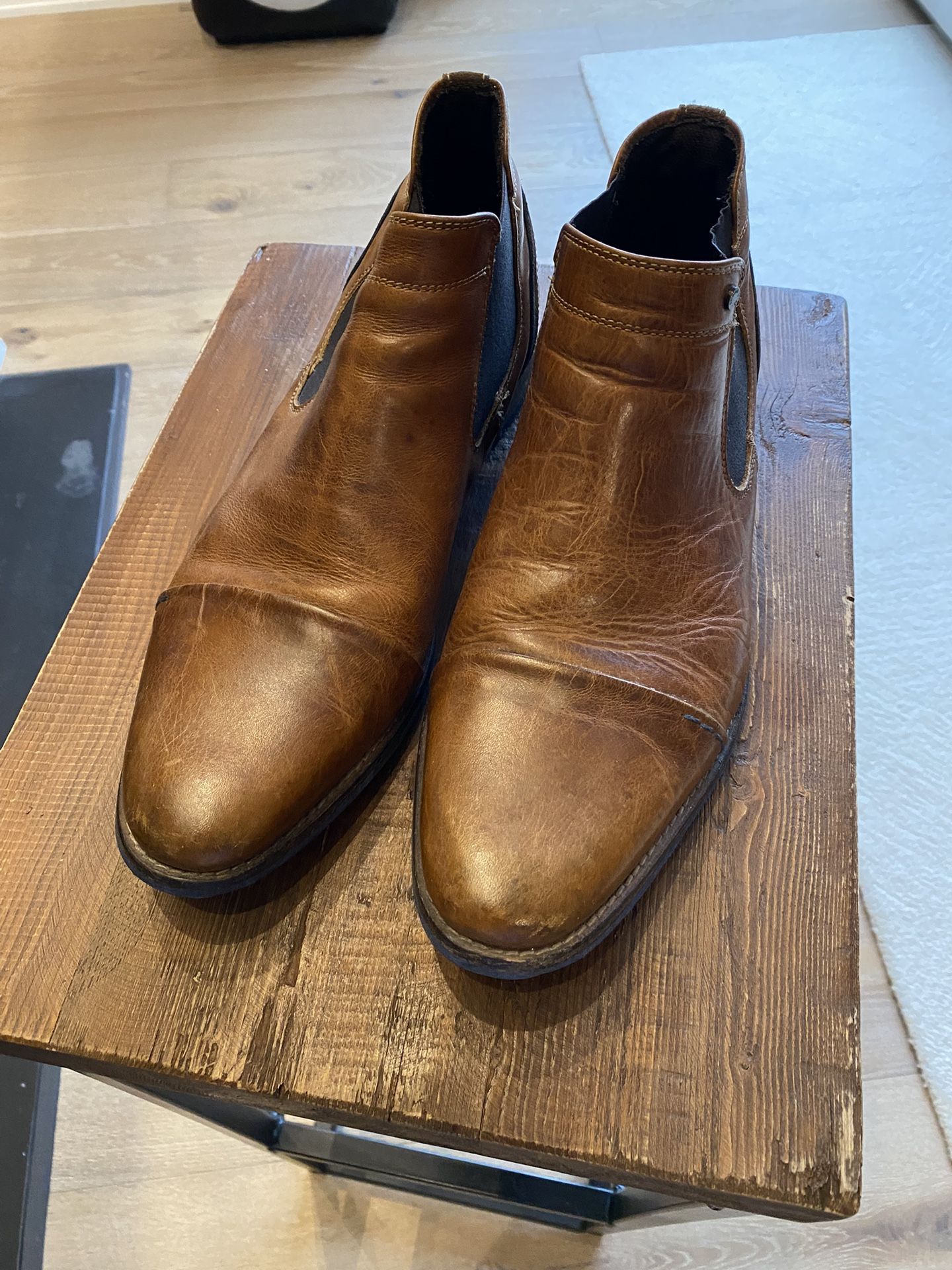 Bull Boxer Leather Boots - Size 10
