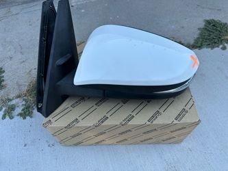 2014-2022 Toyota 4runner mirror