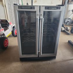Wine Mini Fridge 