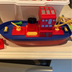 Magnetic Toy Building Boat With Wheels
