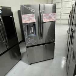 New XL 32 Cu Ft Fridge French Door Bottom Freezer Stainless Steel Water 3 Ice Makers 
