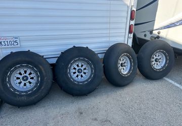 DWT racing wheels with sand paddles