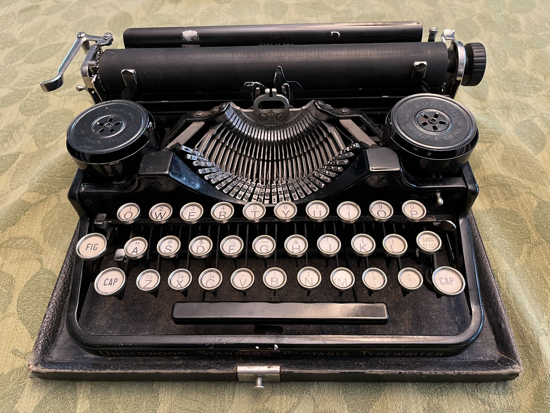 1920s Antique Underwood Typewriter