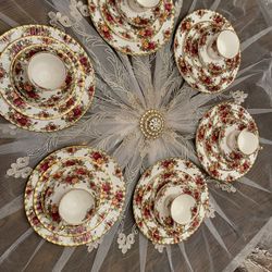 Royal Albert Old Country Roses