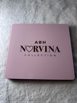 Brand New ABH makeup pallet