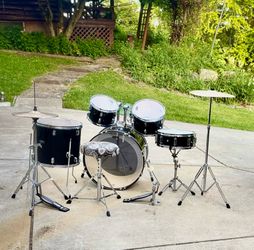 Mapex Rebel 5-Piece Drum Set – Great Starter Kit!