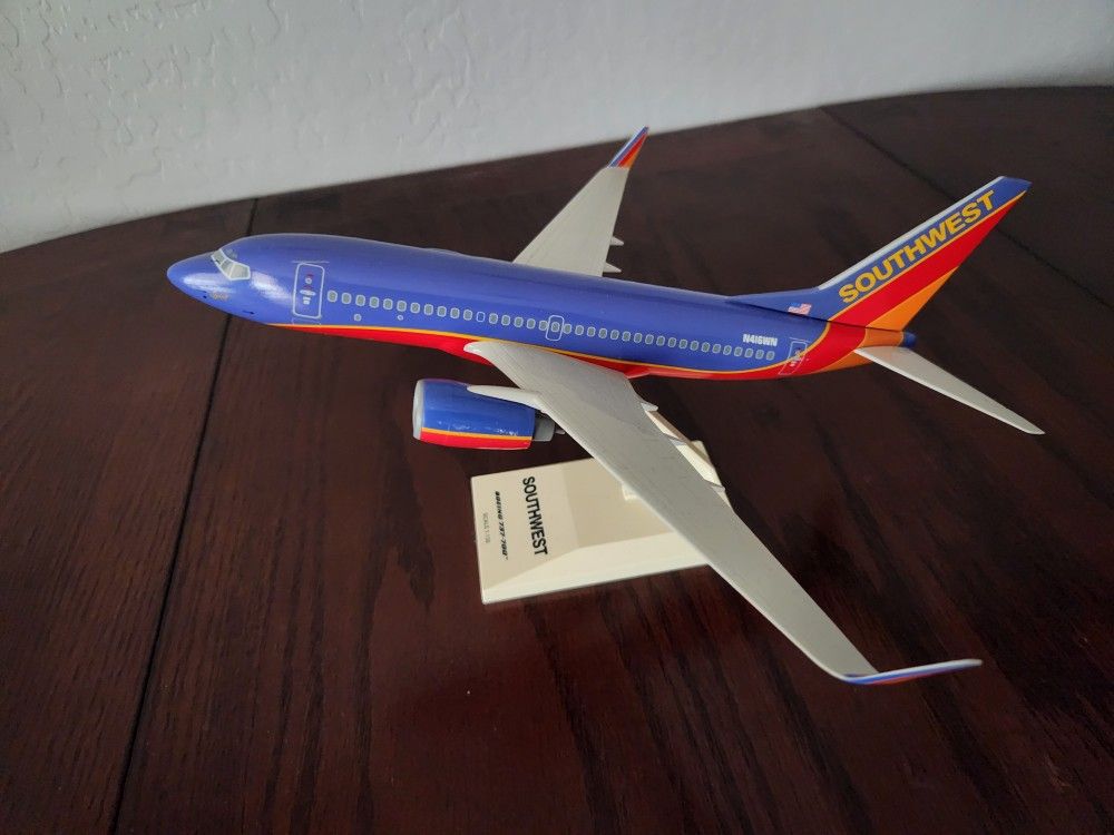 Dycast Airline Plains