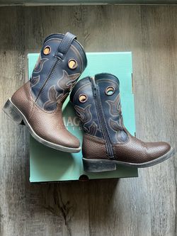 10C boots