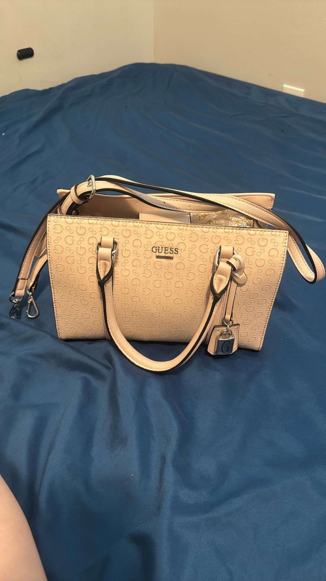 guess bag
