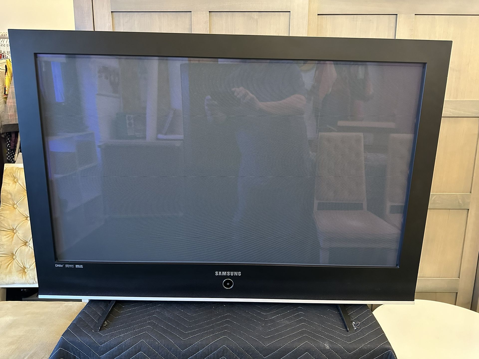 Used Samsung Plasma 42” TV