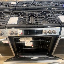 Frigidaire Gallery® 30" Smudge-Proof® Stainless Steel Slide In Gas Range