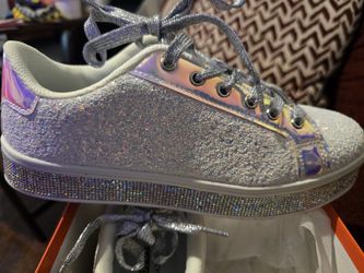 Sliver And White Glitter Shoe's