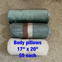 Body  pillows  :  17" to  21"  -  $5  each