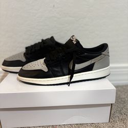 Jordan 1 lows OG shadows